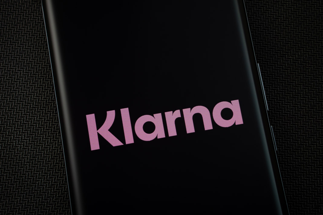 Klarna Rehires Humans After AI Chatbot Backlash
