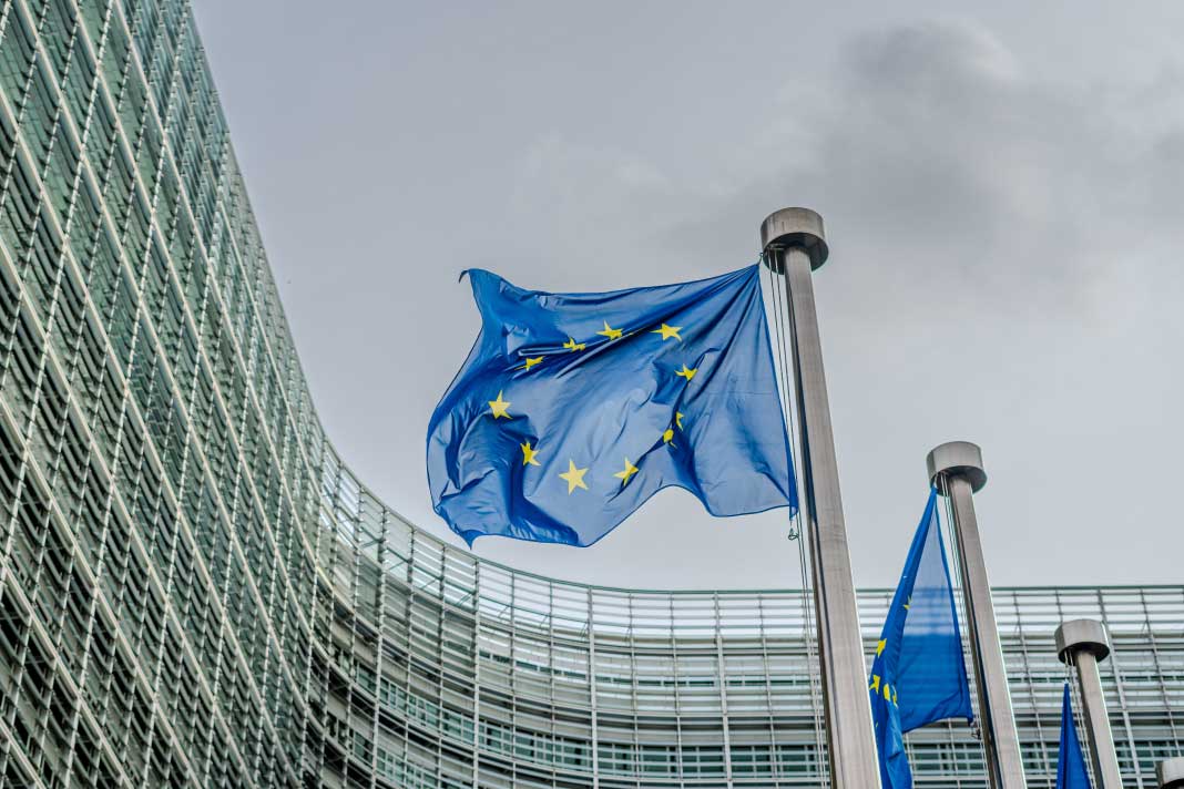 EU Eyes Big Cloud: Is AWS or Azure a ‘Gatekeeper’?