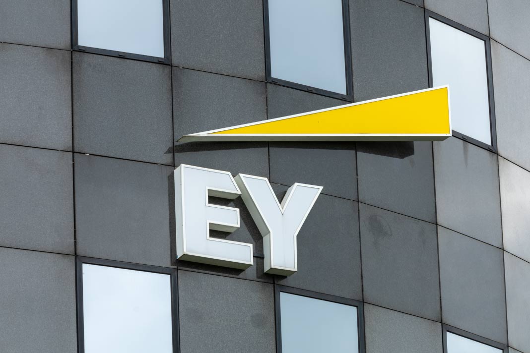 EY Showcases AI Robot for Hazardous Work